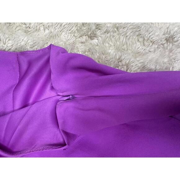 Express Barbiecore feminine ruffled sleeveless zip front romper Size 6 - Picture 5 of 8